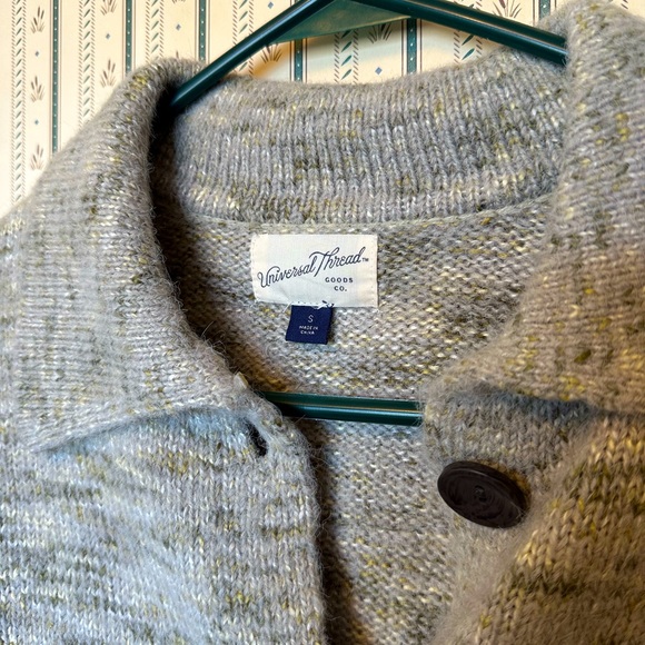 Universal Thread cardigan | Spring Cleaning - Picture 3 of 3